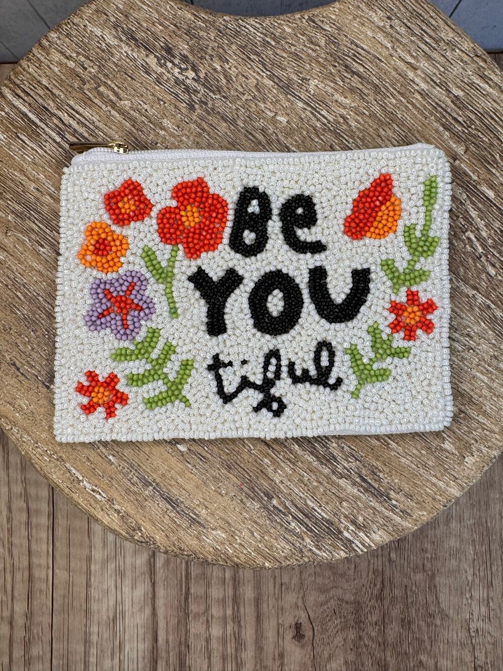 Beaded Coin Purse White Flowers Beautiful Wallet Travel Pouch Womens Accessories